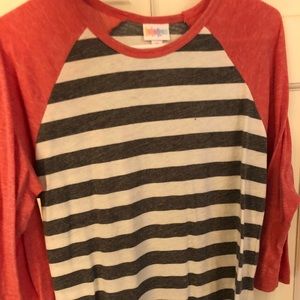 Lularoe Randy Tee